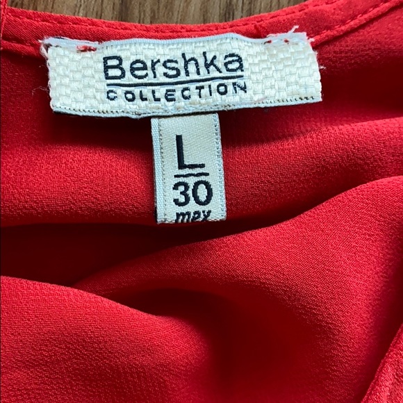 Women’s Scoop Neck Dress size L Bershka collection red dress size large like new - Picture 4 of 4